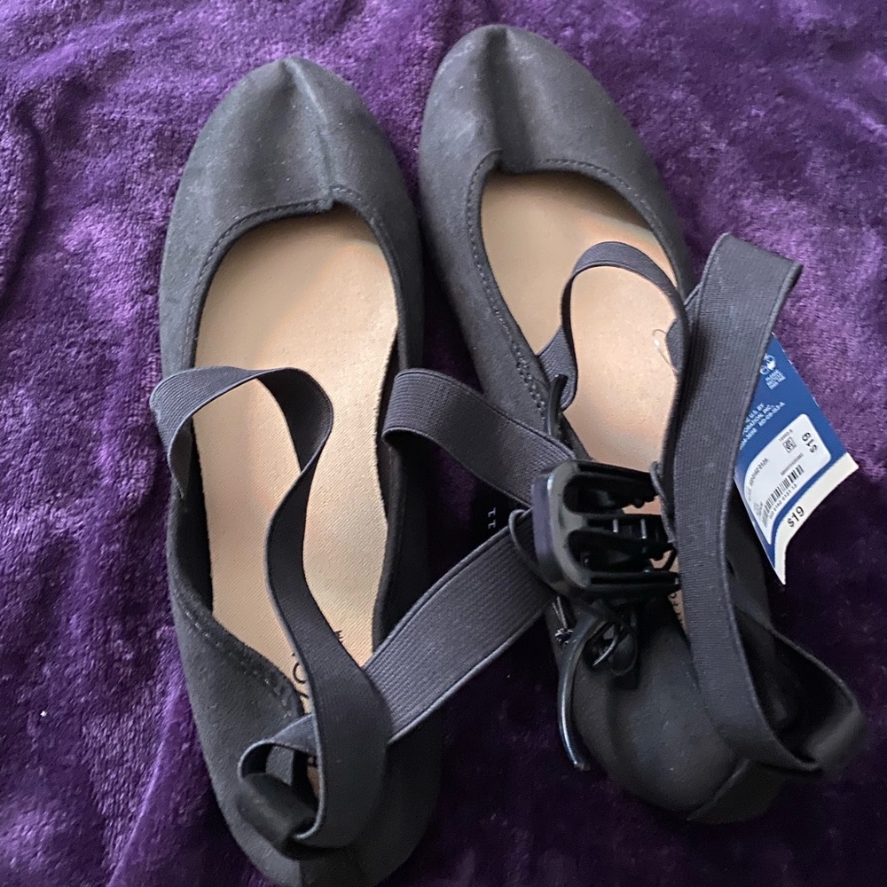 Black shoes